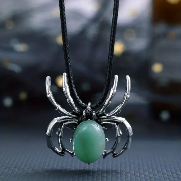Green Aventurine Stone Spider Brooch Pendant Necklace Healing Gemstone Pendant - Picture 4 of 5